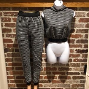 Polka dot jogger set with tank Super Cute!